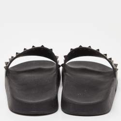 Pre Owned Valentino Black Rubber Rockstud Flat Slides Size 40