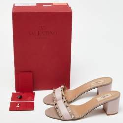 Pre Owned Valentino Two Tone Pink Leather Rockstud Block Heel Slides Size 40