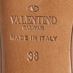 Pre Owned Valentino Two Tone Beige Leather Eyelet Detail Love Latch Pumps Size 38