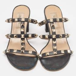 Pre Owned Valentino Black Leather Rockstud Slides Size 36 