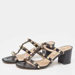 Pre Owned Valentino Black Leather Rockstud Slides Size 36 