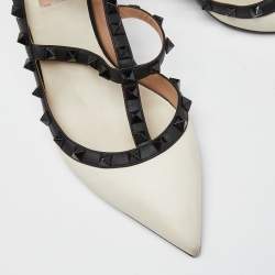 Pre Owned Valentino White/Black Leather Rockstud Strappy Pointed Toe Pumps Size 39