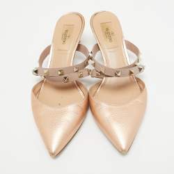 Pre Owned Valentino Metallic Peach Leather Rockstud Heel Mules Size 37.5