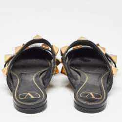 Pre Owned Valentino Black Leather Roman Stud Mules Size 40