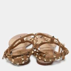 Pre Owned Valentino Beige/Pink Leather Rockstud Thong Flat Sandals  Size 39