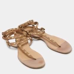 Pre Owned Valentino Beige/Pink Leather Rockstud Thong Flat Sandals  Size 39
