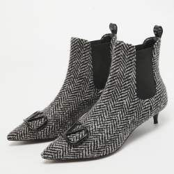 Pre Owned Valentino Black/White Wool Escape V Logo Pointed Toe Ankle Booties Size 36
