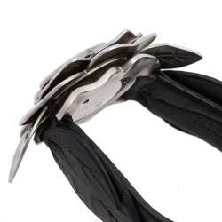 Pre Owned Valentino Black Stainless Steel Flower Motif Leather 87 51 270 025 Women's Wristwatch 45 mm