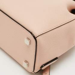 مملوكة مسبقًا حقيبة ظهر فالإكسترا إيسايد صغيرة جلد وردي