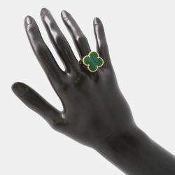 Pre Owned Van Cleef & Arpels 18K Yellow Gold and Malachite Magic Alhambra Ring EU 61