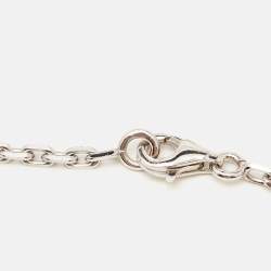 Pre Owned قلادة فان كليف أند أربلز ماجيك ألامبرا عقيق أبيض وصدف وذهب أبيض عيار 18