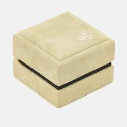 Pre Owned Van Cleef & Arpels Sweet Alhambra Mother of Pearl 18k Yellow Gold Bracelet