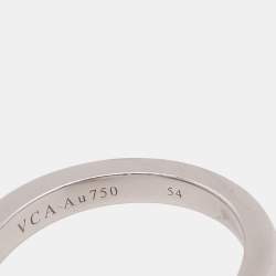 Pre Owned Van Cleef & Arpels Magic Alhambra Between The Finger Mother of Pearl 18k White Gold Ring Size 54