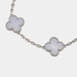 Pre Owned Van Cleef & Arpels Vintage Alhambra Chalcedony 5 Motif 18k White Gold Station Bracelet