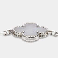 Pre Owned Van Cleef & Arpels Vintage Alhambra Chalcedony 5 Motif 18k White Gold Station Bracelet