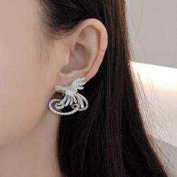 Van Cleef & Arpels Oiseaux de Paradis Platinum & Diamond Earrings