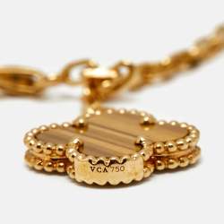 Pre Owned قلادة فان كليف آند أربلز ماجيك آلامبرا عقيق أحمر وعين النمر وذهب أصفر عيار 18