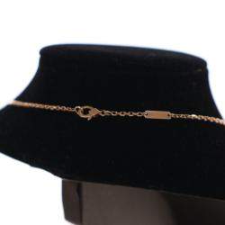 مملوكة مسبقًا Van Cleef & Arpels Mother of Pearl Magic Alhambra Pendant