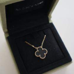 Pre Owned Van Cleef & Arpels Onyx Vintage Alhambra Pendant