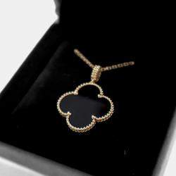 Pre Owned قلادة فان كليف آند أربلز أونيكس كلاسيك موديل ماجيك ألهمبرا