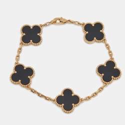مملوكة مسبقًا Van Cleef & Arpels Vintage Alhambra Onyx 18k Yellow Gold 5 Motif Station Bracelet