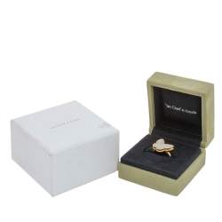 مملوكة مسبقًا Van Cleef & Arpels Lucky Alhambra Butterfly Motif Mother of Pearl 18K Yellow Gold Ring Size 55