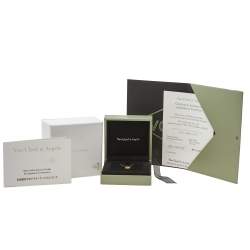 مملوكة مسبقًا Van Cleef & Arpels Sweet Alhambra Mother of Pearl 18K Yellow Gold Pendant Necklace