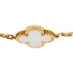 Pre Owned قلادة فان كليف أند أربلز ستيشن 10 حليات فينتدج ألهامبرا صدف ذهب أصفر عيار 18 