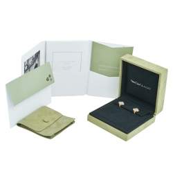 Pre Owned أقراط فان كليف & آربلز فينتيدج ألامبرا صدف وذهب أصفر عيار 18 