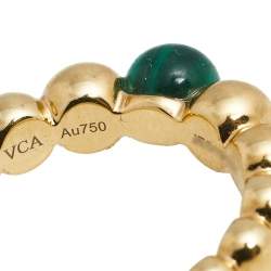 Pre Owned خاتم فان كليف & آربلز بيرليه كولورز فاريشن مالاكيت ذهب أصفر عيار 18 مقاس 51