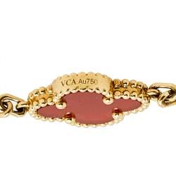 Pre Owned Van Cleef & Arpels Vintage Alhambra Carnelian 18K Yellow Gold 5 Motif Station Bracelet