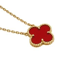 Pre Owned سوار فان كليف آند اربلز سويت ألهامبرا ذهب وردي عيار 18 قيراط وعقيق أحمر قلب  