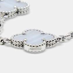 Pre Owned Van Cleef & Arpels Vintage Alhambra Chalcedony 5 Motif 18k White Gold Station Bracelet