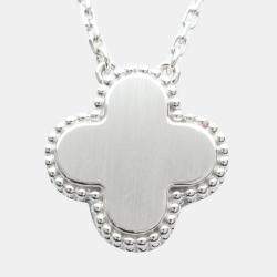 مملوكة مسبقًا Van Cleef & Arpels Vintage Alhambra Limited Edition 18K White Gold Diamond Sevres Porcelain Necklace