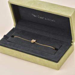 Van Cleef & Arpels Frivole Yellow Gold Diamond Frivole Bracelet