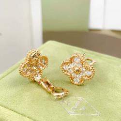 مملوكة مسبقًا Van Cleef & Arpels Vintage Alhambra Diamond 18K Rose Gold Earrings
