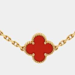 مملوكة مسبقًا Van Cleef & Arpels Vintage Alhambra Carnelian 18k Yellow Gold Bracelet