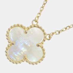 Pre Owned Van cleef & arpels 18k yellow gold vintage alhambra Mother of Pearl pendant necklace