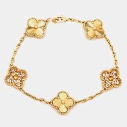 مملوكة مسبقًا Van Cleef & Arpels Vintage Alhambra Guilloché Diamond 18k Yellow Gold Bracelet