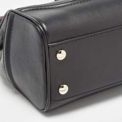 مملوكة مسبقًا حقيبة يد توتس فيرساتشي بالازو جلد ثلاثي اللون