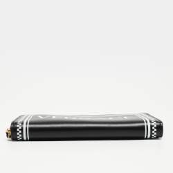 Pre Owned Versace Black Leather Logo Zip Around Continental Wallet