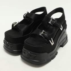 مملوكة مسبقًا Versace Black Satin Medusa Anthem Platform Slingback Sandals Size 39