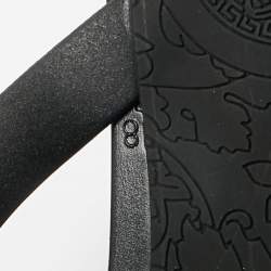 مملوكة مسبقًا صندل فيرساتشي مطاط أزرق ميدوسا لوح مسطح مقاس 38.5