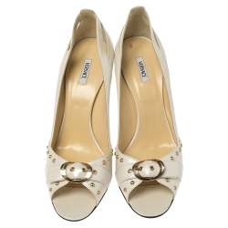 Pre Owned Versace White Leather Studded Buckle Detail Open Toe Pumps Size 41