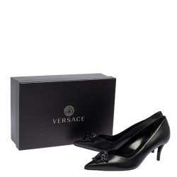 Pre Owned Versace Black Leather Medusa Pointed Toe Pumps Size 37