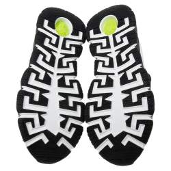 Pre Owned حذاء رياضي فيرساتشي رباط علوي دو لمير تايجريكا تريسور كانفاس وجلد أبيض مقاس 39