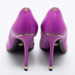 Pre Owned Versace Magenta Leather Pointed Toe Pumps Size 38