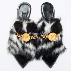 Pre Owned Versace Black/White Fur Medusa Chain Slide Sandals Size 38