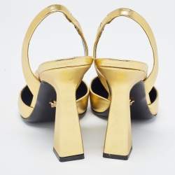 Pre Owned Versace Gold Foil Leather Medusa Pointed Toe Slingback Pumps Size 38