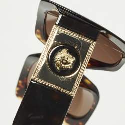 Pre Owned نظارة شمسية فيرساتشي MOD 4405 ميدوسا إطار مربع بني صدفي